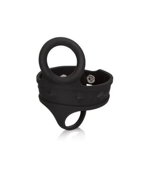 Silicone tri-snap ball spreader