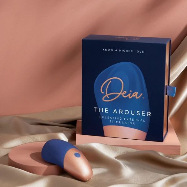 Deia The Arouser Clitoral Stimulator — image 10 of 11