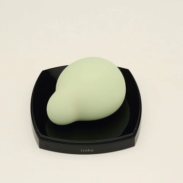 Iroha Midori — image 17 of 25
