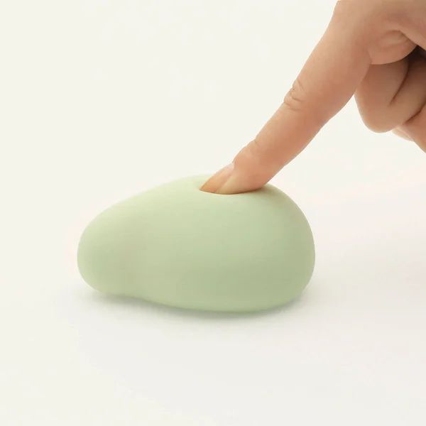 Iroha Midori — image 25 of 25