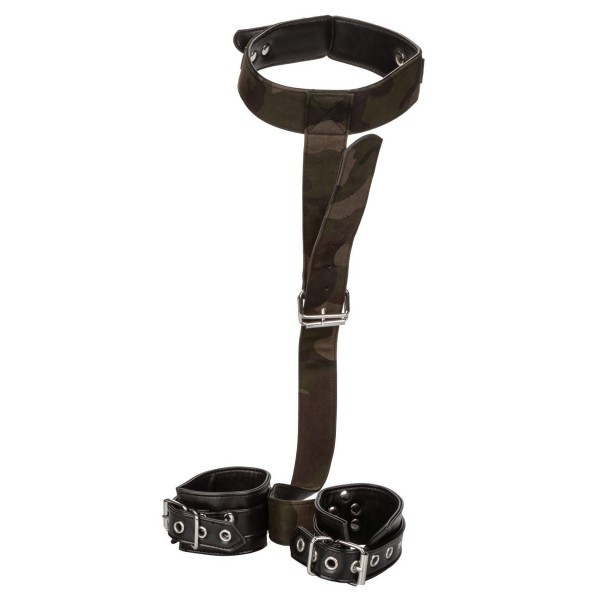 COLT Camo Collar & Cuffs