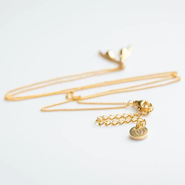 Womanizer 18k Gold Plated Clitoris Necklace