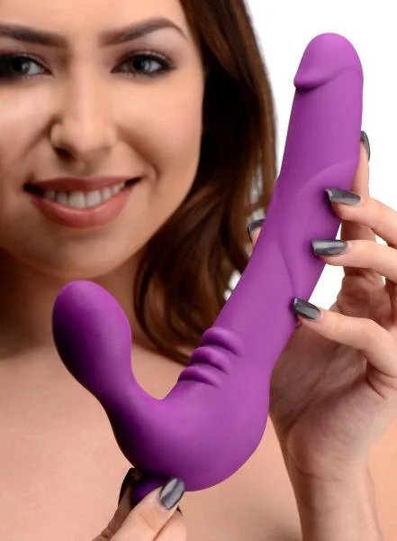 Royal Revolver Vibrating Strapless Silicone Strap On Dildo — image 5 of 8