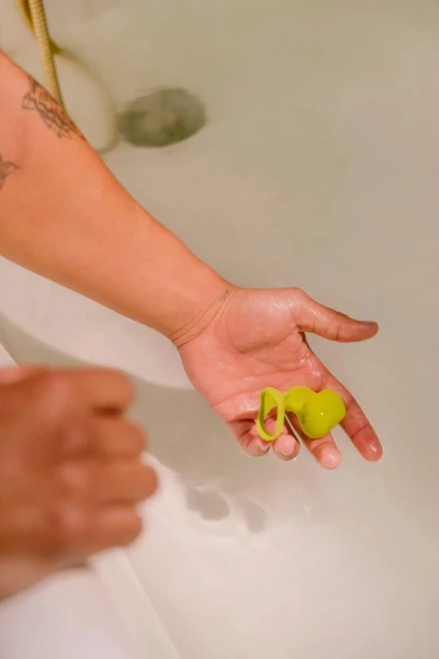 Fin Silicone Rechargeable Finger Vibrator by Dame - Citrus