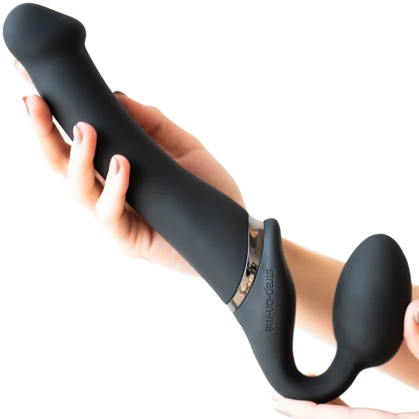 Strap-on-Me Silicone Vibrating Remote Control Strapless Strap-On - Medium Black