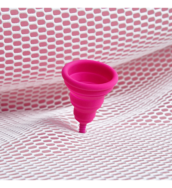 Lily Cup Compact B