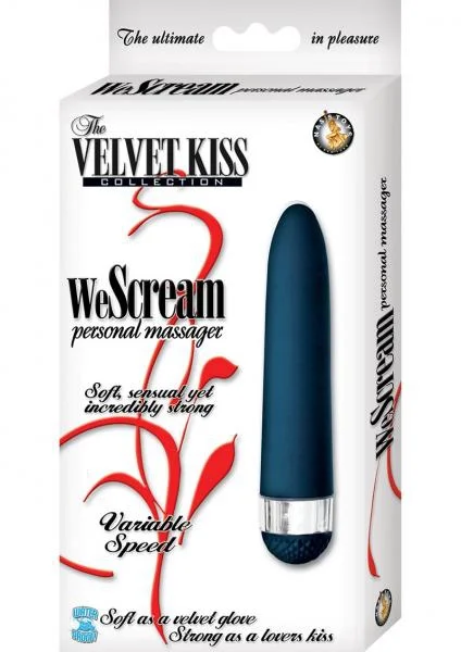 The Velvet Kiss We Scream Black Personal Massager — image 6 of 6