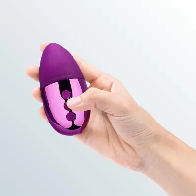 Le Wand Chrome Point Vibrator Dark Cherry