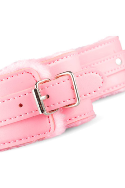 XOXO Hunter Ankle Cuffs