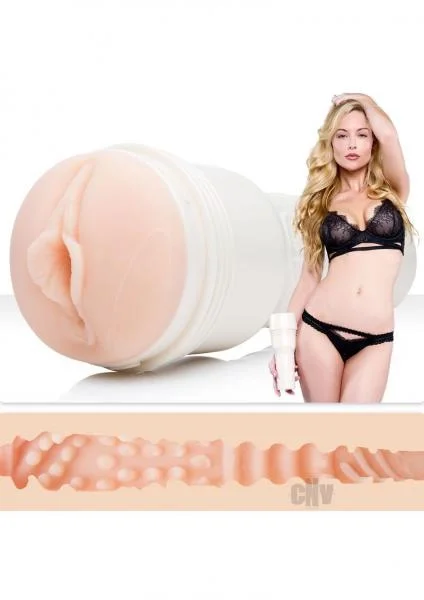 Fleshlight: Kayden Kross Ultimate