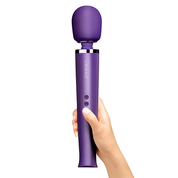 Le Wand Rechargeable Vibrating Wand Massager