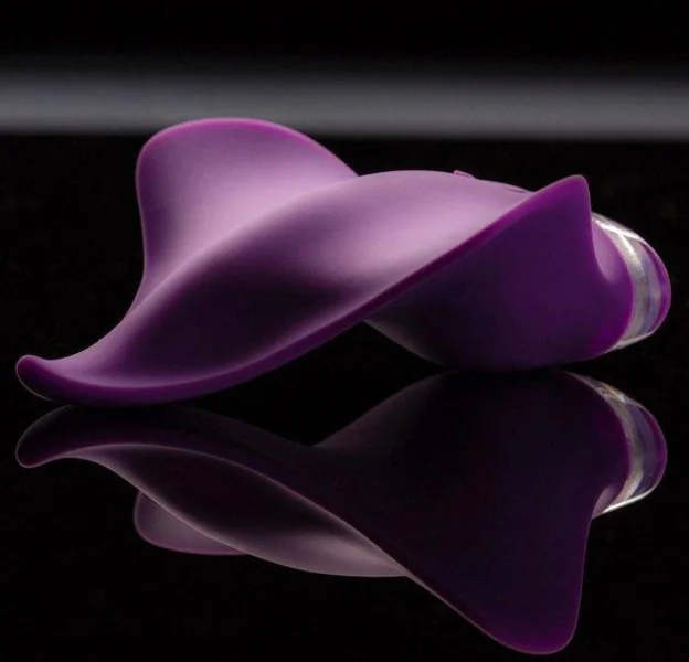 Clandestine Devices Mimic Vibrator — image 17 of 17