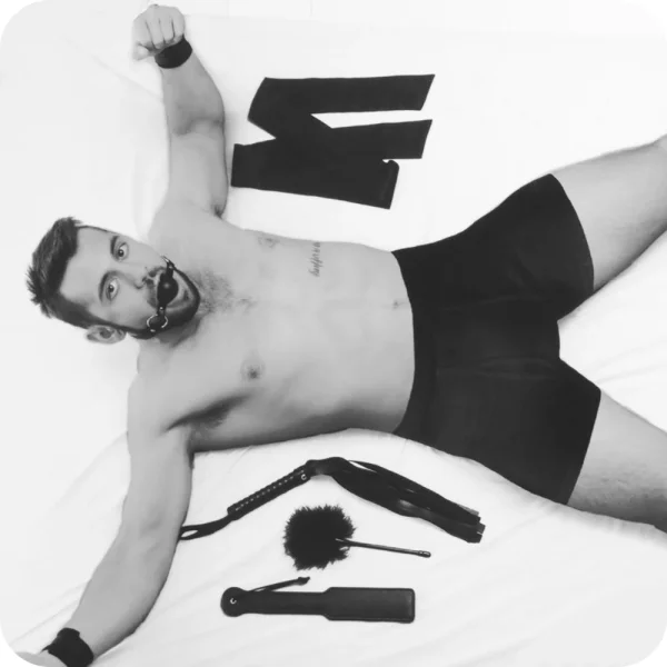 Strict Bed Restraint Bondage Kit