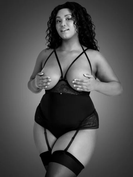 Lovehoney Plus Size Hourglass Black Smoothing Open-Cup Crotchless Teddy