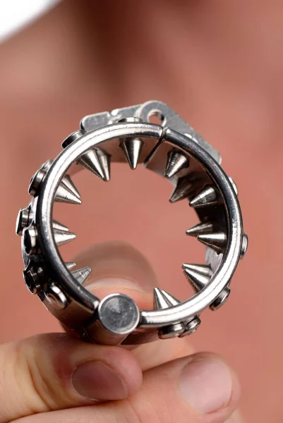 Impaler Locking CBT Ring With Spikes