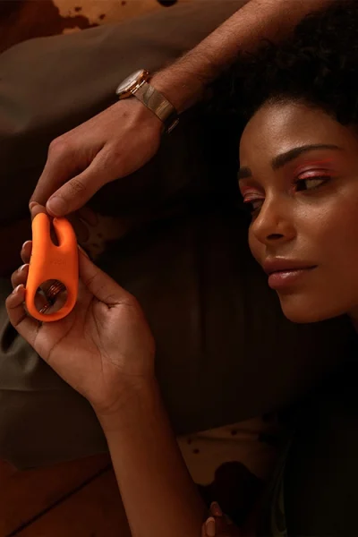 Vush Orb Vibrating Couples Ring