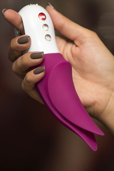 Fun Factory Volta Fluttering 7.4" Silicone Clitoral Vibrator