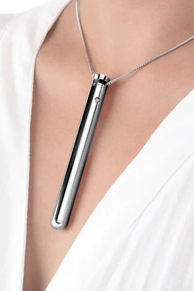 Le Wand Vibrating Necklace Silver