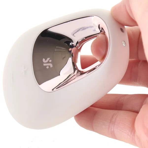 Satisfyer Layons Temptation Clitoral Vibrator White