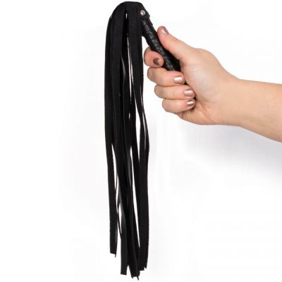 Bondara Wield and Whip Black Flogger 17 Inch