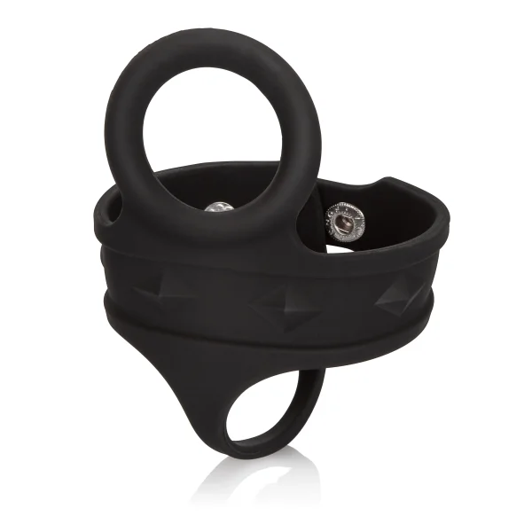 Silicone tri-snap ball spreader