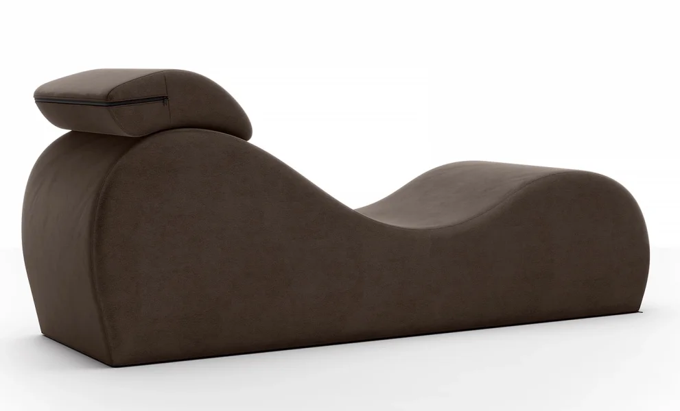 Esse Chaise