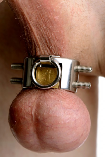 Lucifers Metal Ball Stretcher