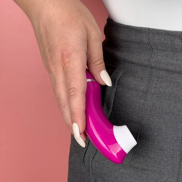Foreplay kisser — image 18 of 21