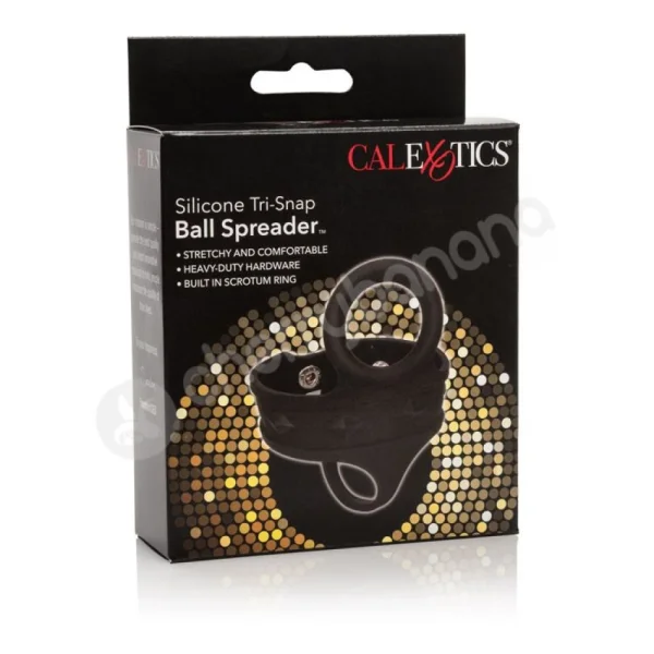 Silicone tri-snap ball spreader