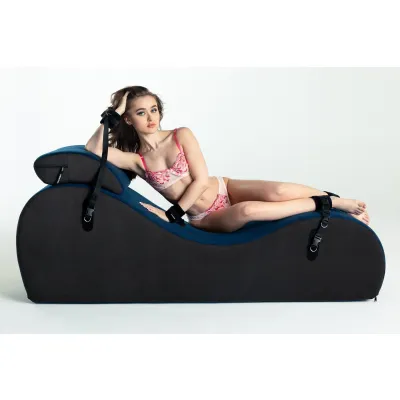 Lyza Lounger Valkyrie Edition