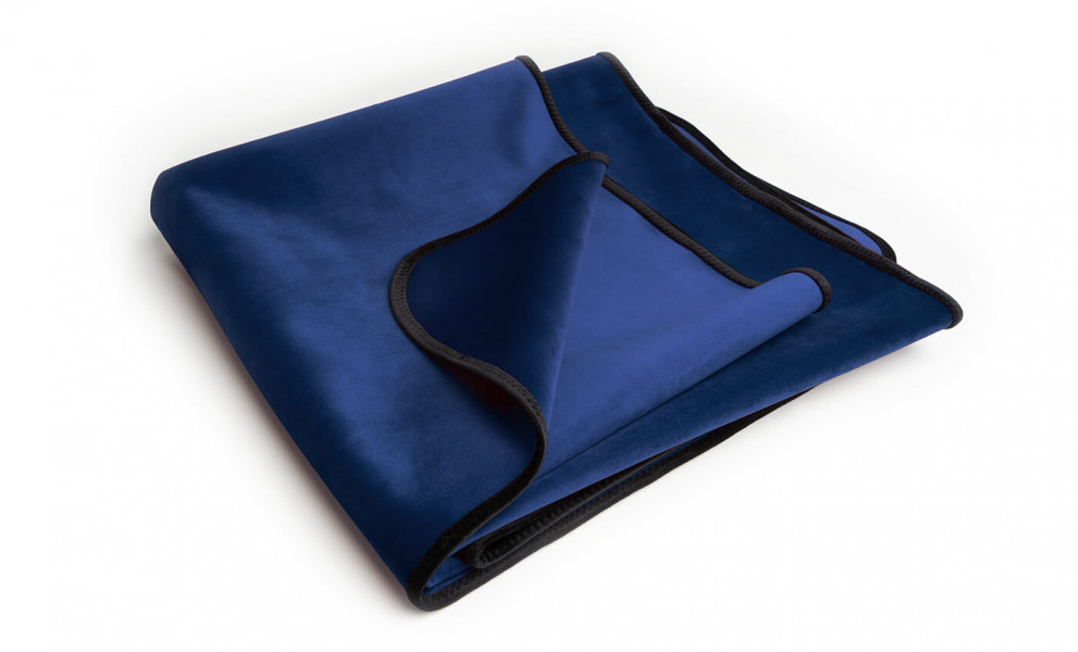 Fascinator Throw - Travel Size