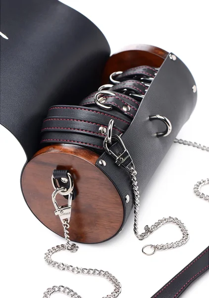 Kinky Clutch Black Bondage Set With Carrying Case