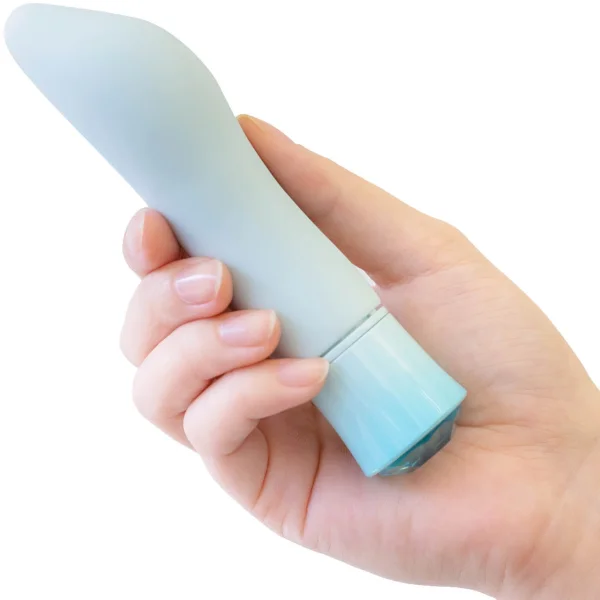 Oh My Gem Ardor Rechargeable Waterproof Silicone Warming Vibrator By Blush - Aquamarine