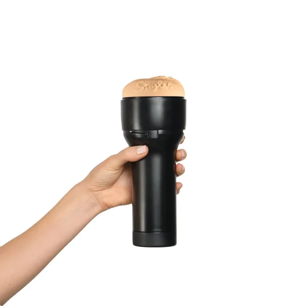 Kiiroo Feel Skyler Lo Stroker — image 5 of 15