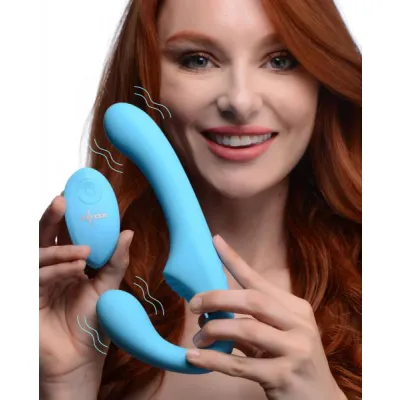 10x Vibrating Silicone Strapless Strap on Blue