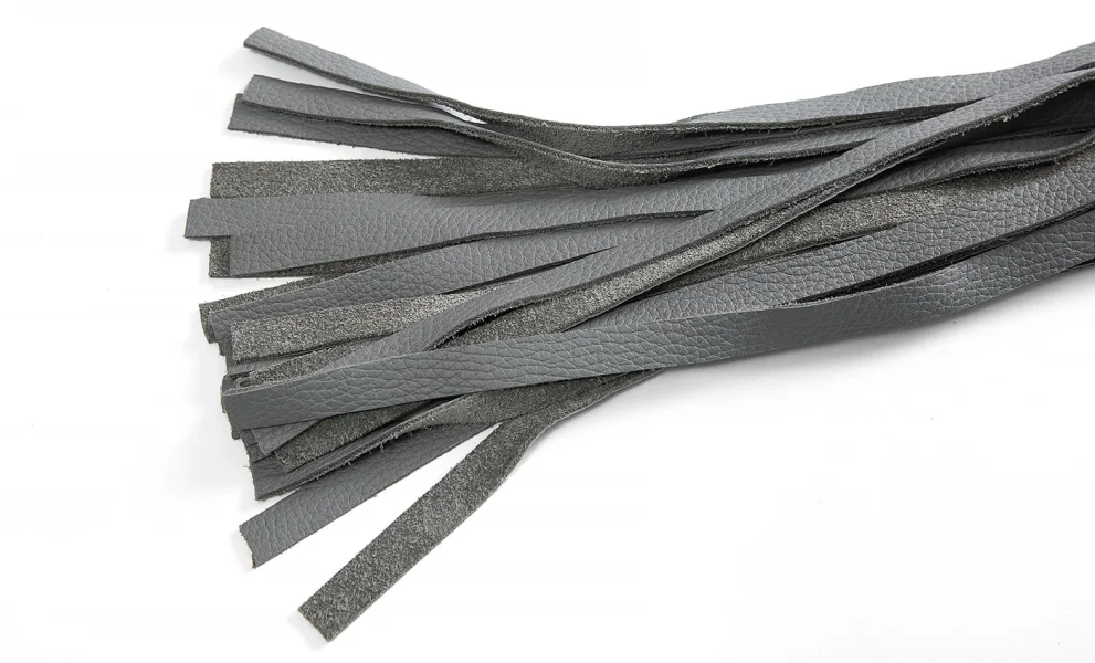 Dragontailz Intermediate Flogger