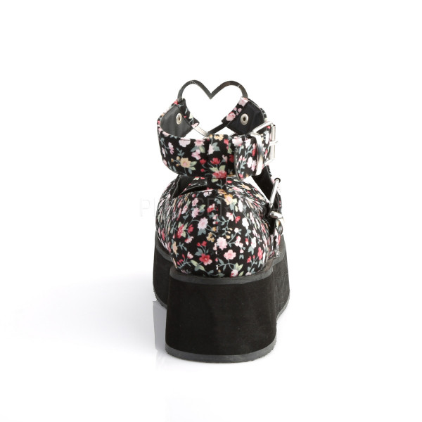 2 1/4 inches PF Mary Jane w/Heart O-Rings & Studs Detail — image 4 of 8