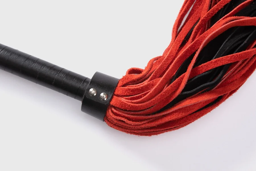 Liberator Malta Intermediate Flogger