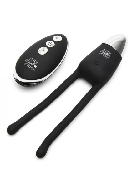 Velvet Hammer - Thrusting Plug Vibrator with Remote Control