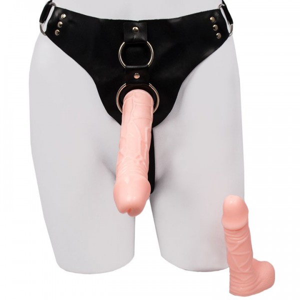 Bondara Buck Naked Realistic Strap-On Set