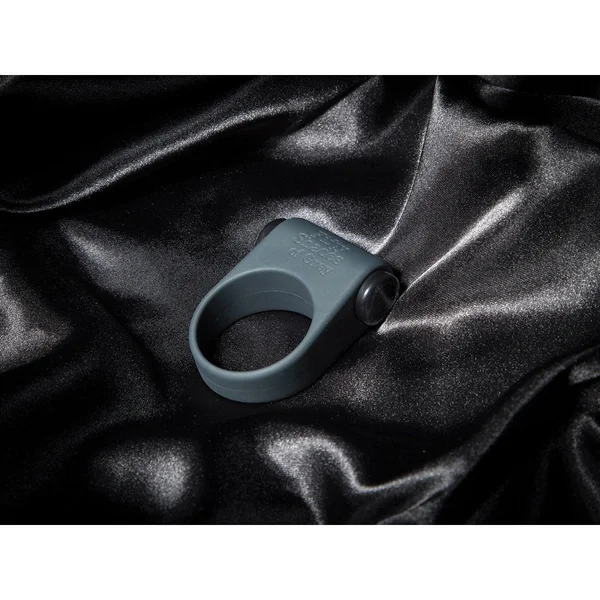 Fifty Shades - Feel It, Baby! Vibrating Cock Ring — image 12 of 13