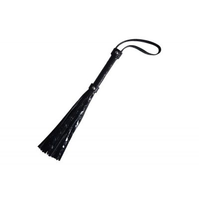 Surrender Quilted Flogger