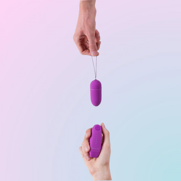 B Swish Bnaughty Classic Unleashed Bullet Vibrator - Grape
