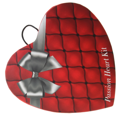 Frisky Passion Heart Kit