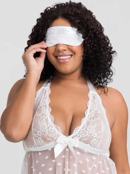 Lovehoney Plus Size White Lace Babydoll Gift Set