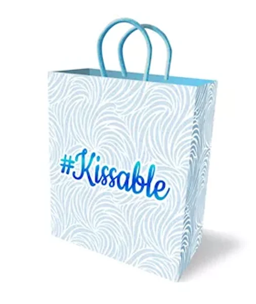 Kissable Gift Bag — image 6 of 6