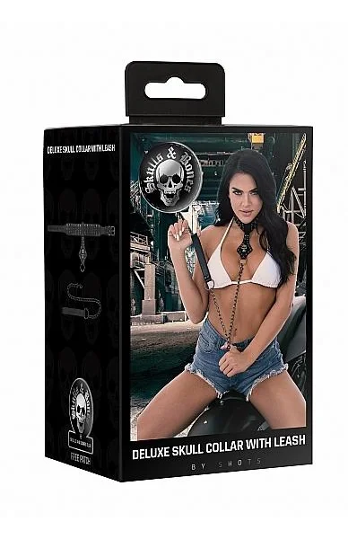 Ouch! Skulls & Bones Neck Chain With Skulls And Leash Black