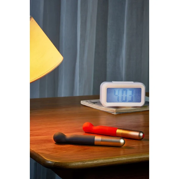 Love Not War Kama Sustainable Made G-Spot Vibrator - Orange