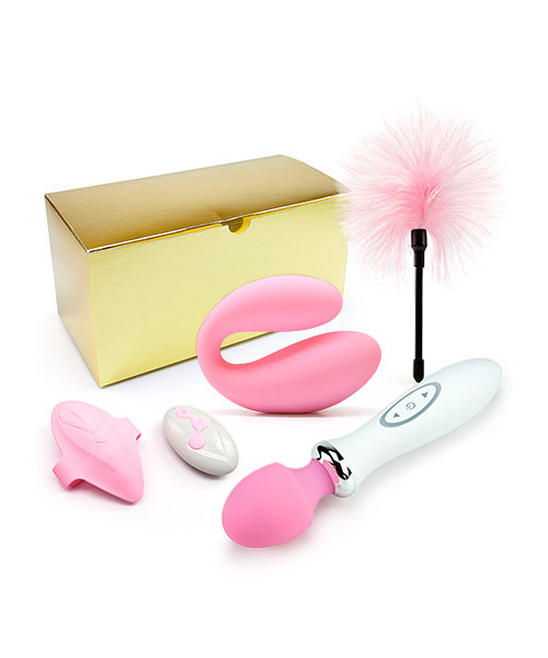Newlywed set