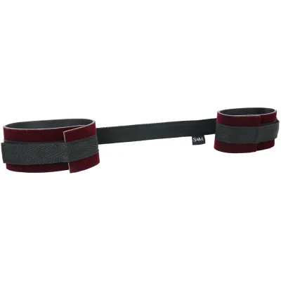 Sex Mischief Enchanted Spreader Bar